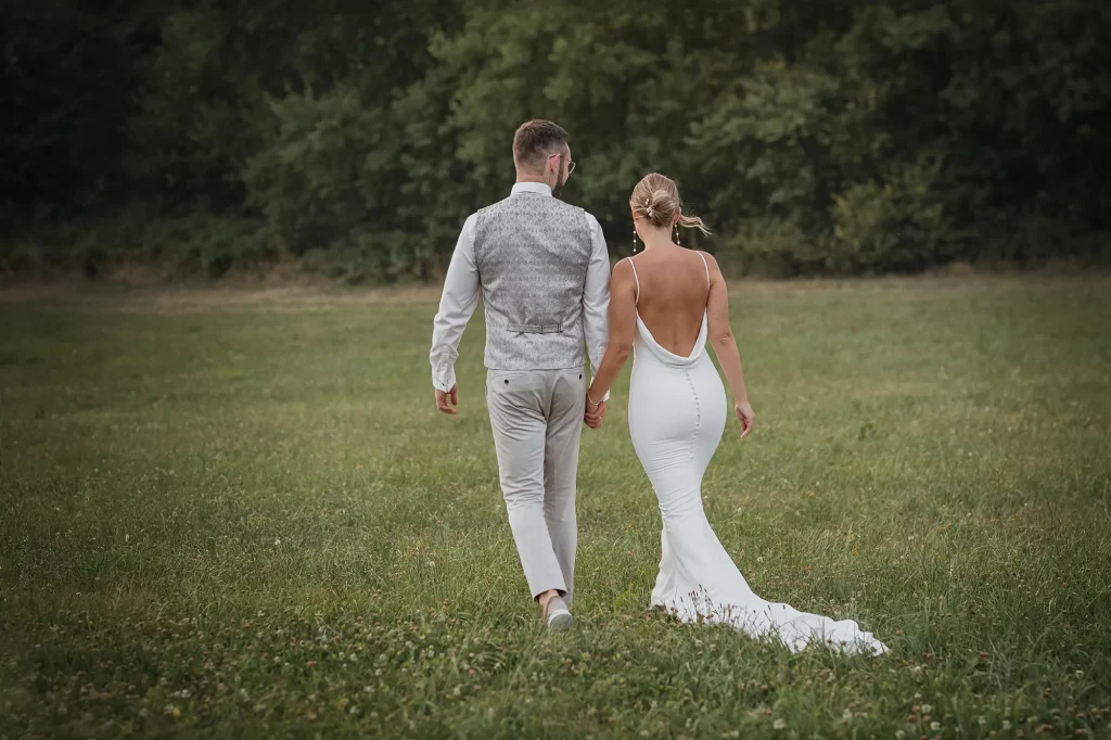 Sehr schönes Hochzeitsfoto bei Afterweedingshooting in Neukirchen vorm Wald
